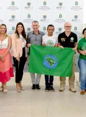 Aesp firma compromisso com o programa Coleta Seletiva Solidária