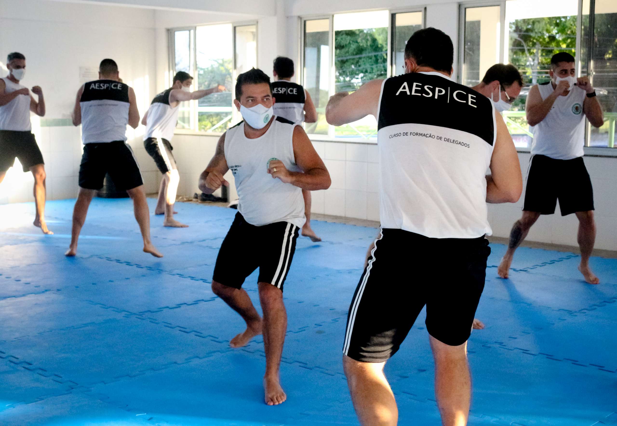 Futuros delegados participam de treinamento de defesa pessoal na Aesp -  Academia Estadual de Segurança Pública do Ceará