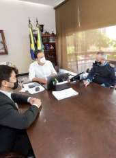 Governo do Ceará anuncia concurso da PMCE para profissionais da saúde