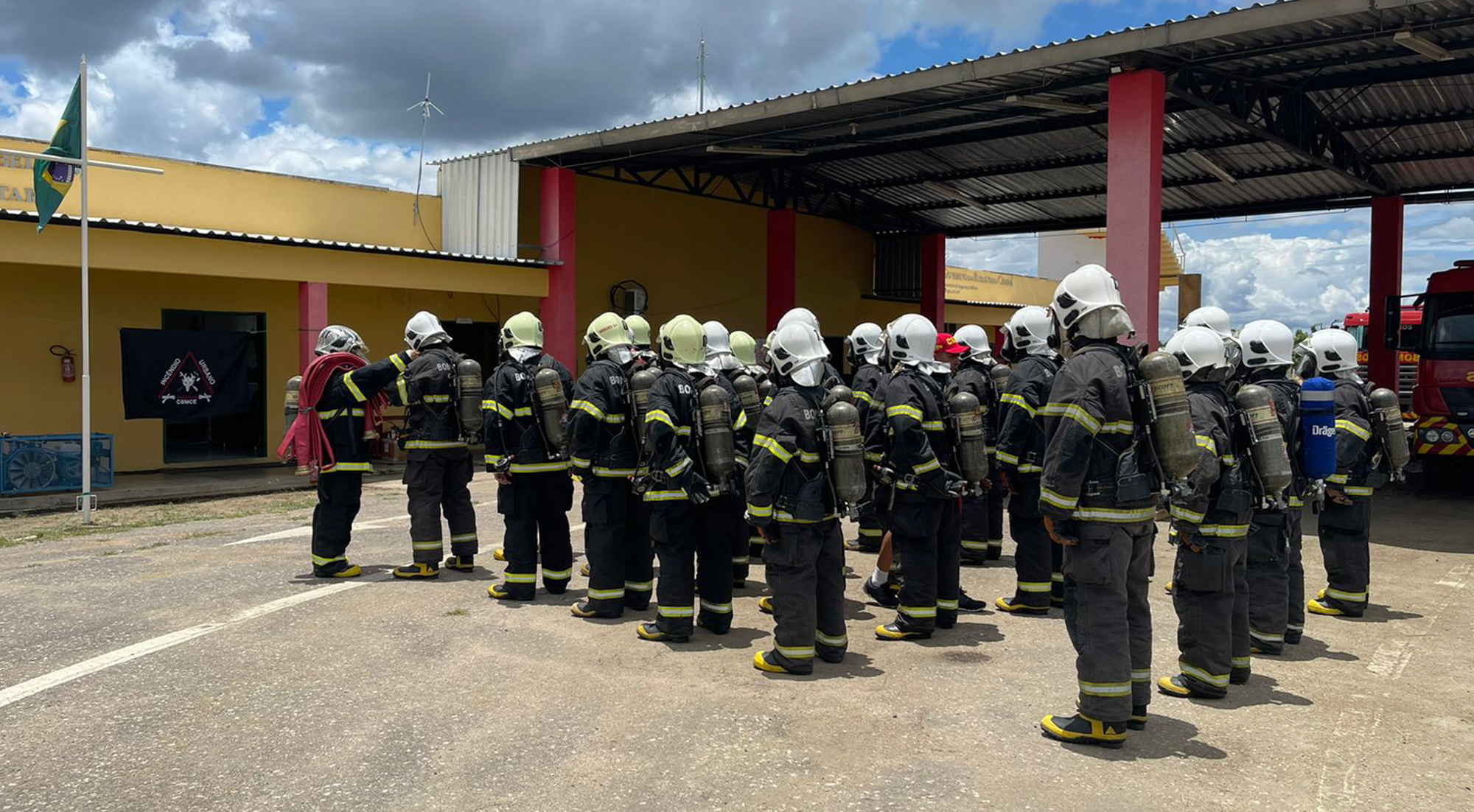 Equipamentos de Combate a Incêndio - Portal Incêndio - Referência em  Incêndios