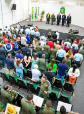 Aesp homenageia profissionais da segurança pública com medalha Ordem do Mérito Acadêmico