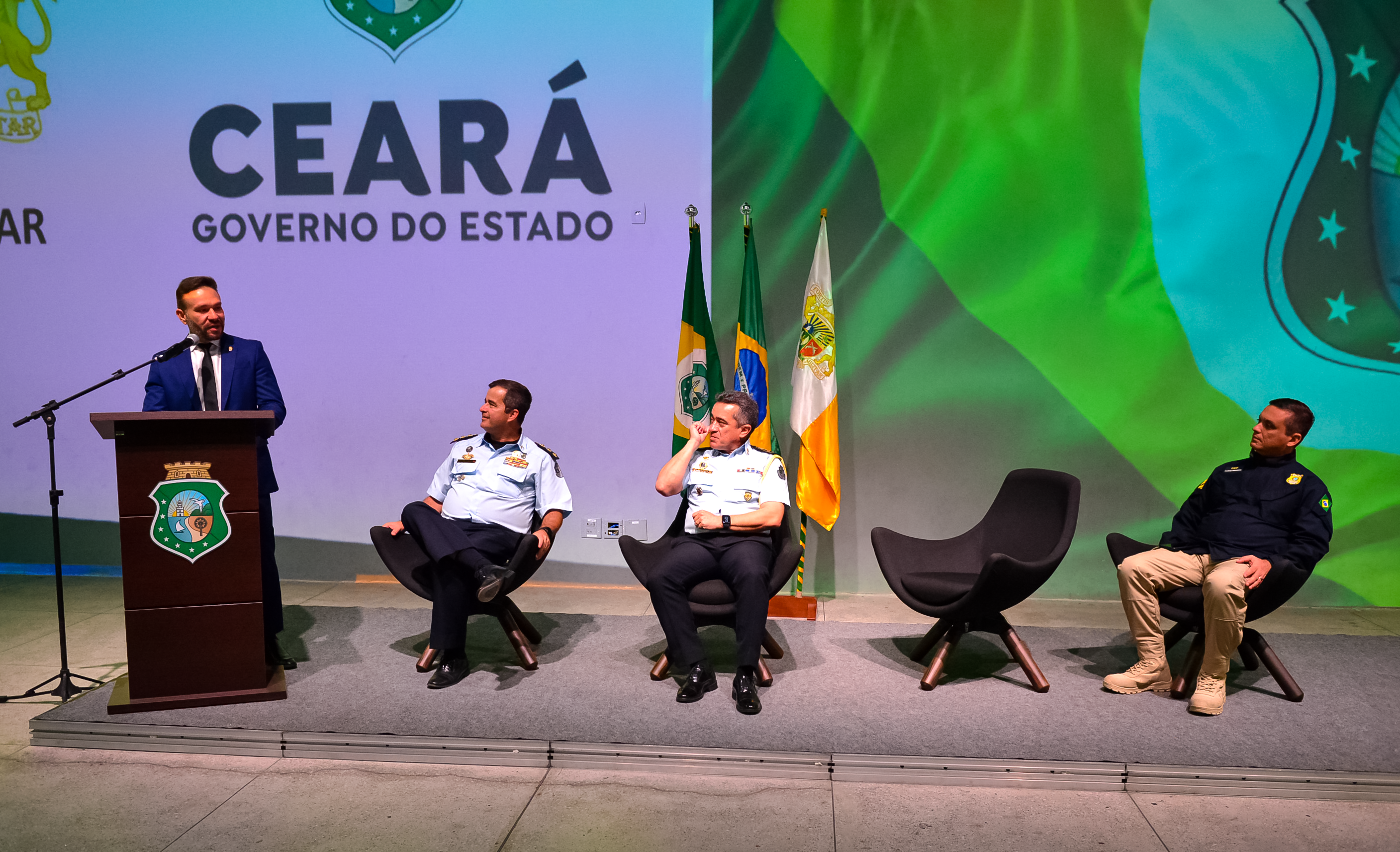 Confira a história de profissionais de segurança que se formaram na Aesp e  retornaram para sala de aula como professor - Academia Estadual de  Segurança Pública do Ceará