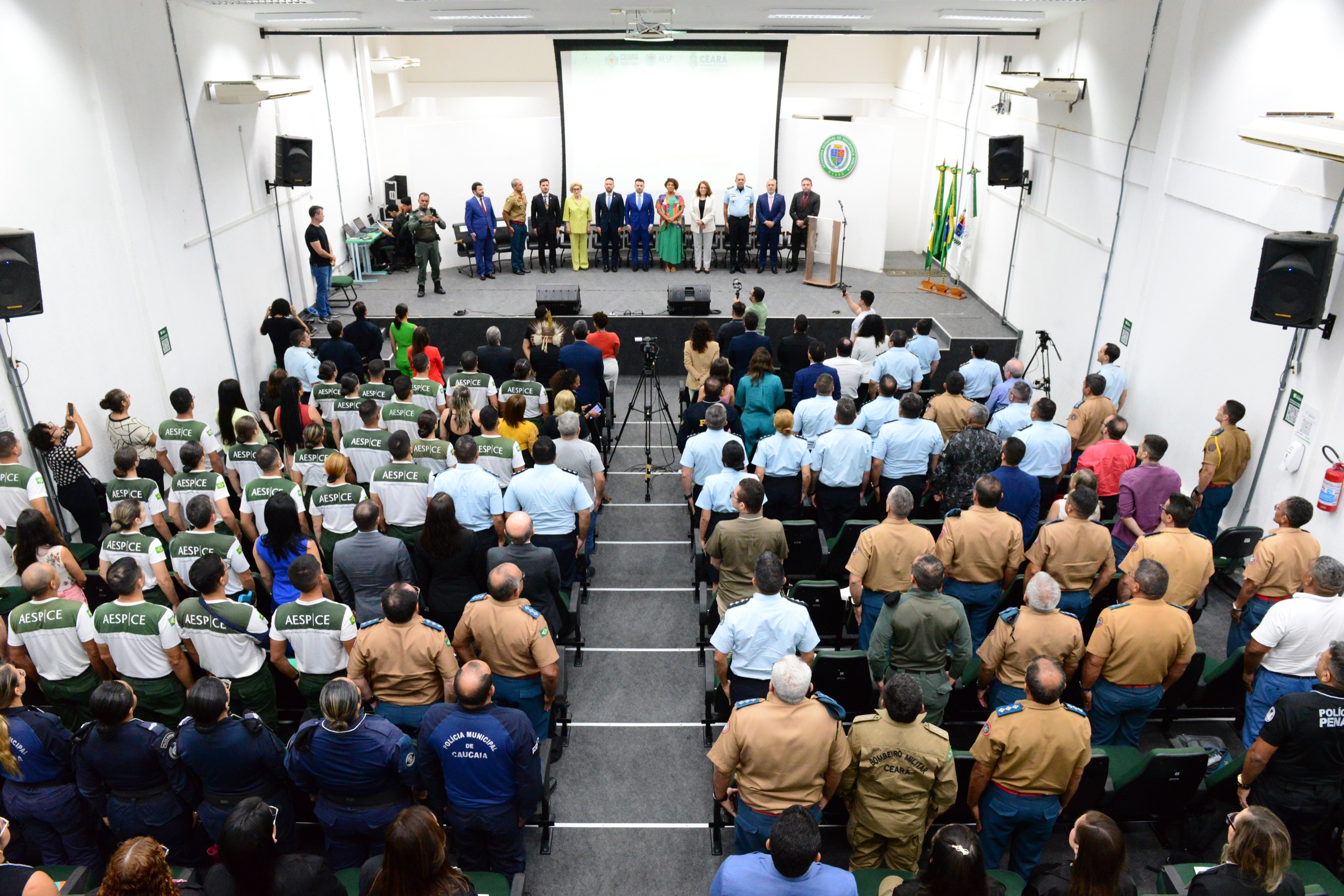 Academia abre Seminário Internacional sobre Segurança Pública, Direitos Humanos e Atuação Policial Junto aos Grupos Vulneráveis