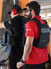 Policiais civis participam de Nivelamento de Tiro promovido pela Aesp/CE
