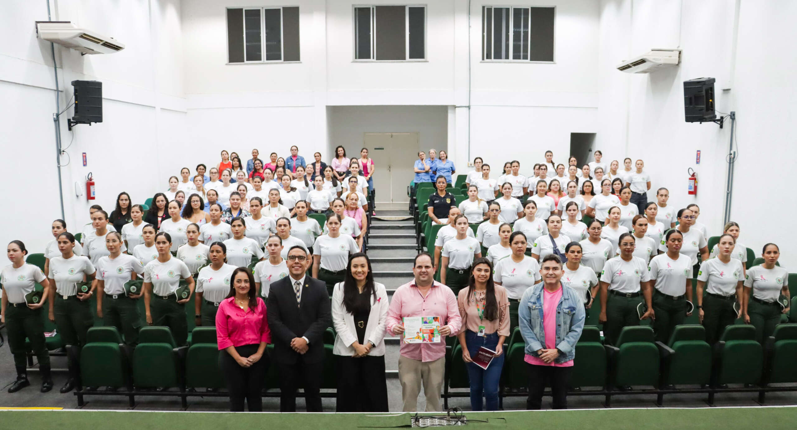 Aesp/CE recebe ação itinerante da Abips sobre a campanha Outubro Rosa