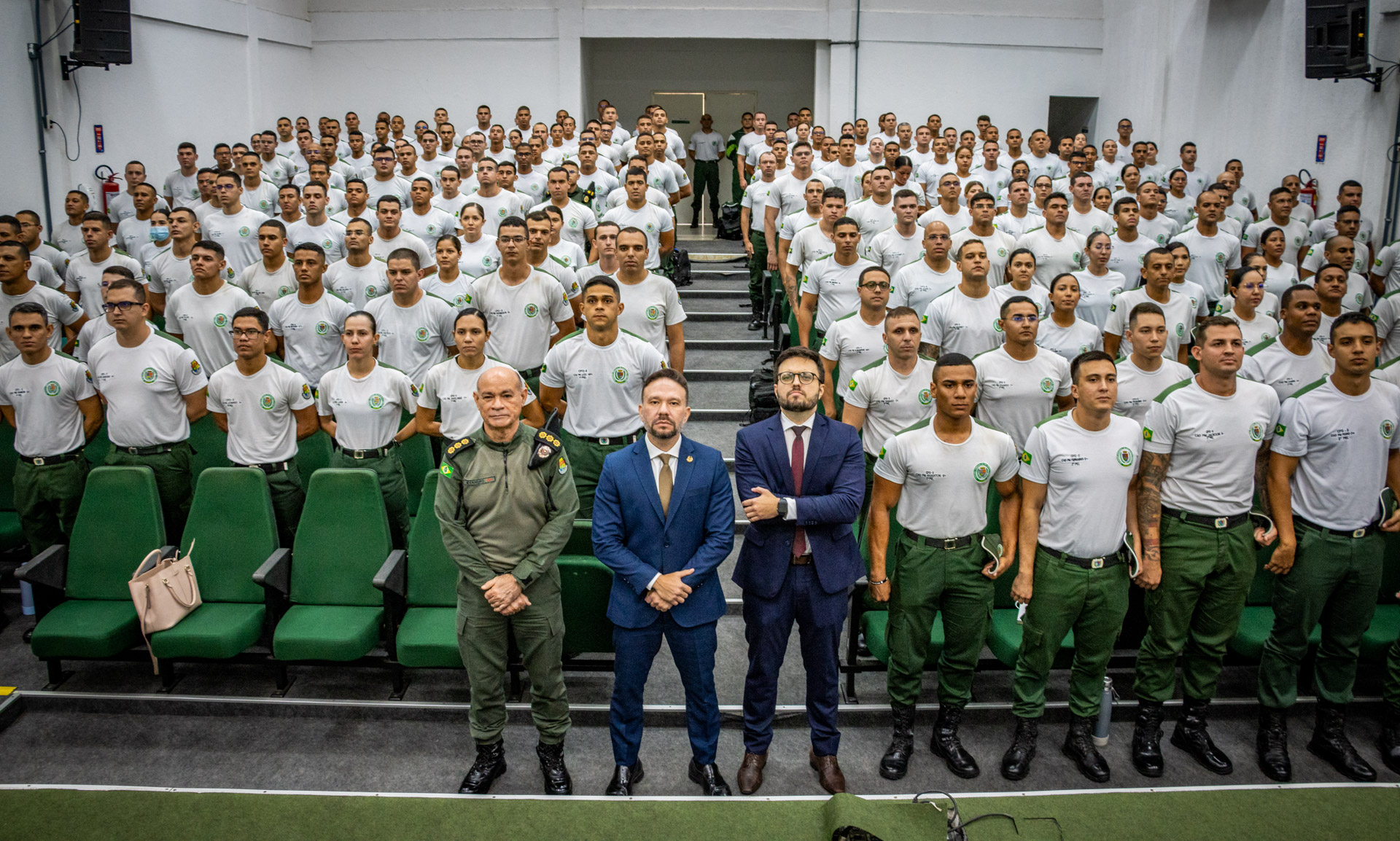 Aesp/CE promove palestra com o MPCE sobre atuação conjunta com a Polícia Militar